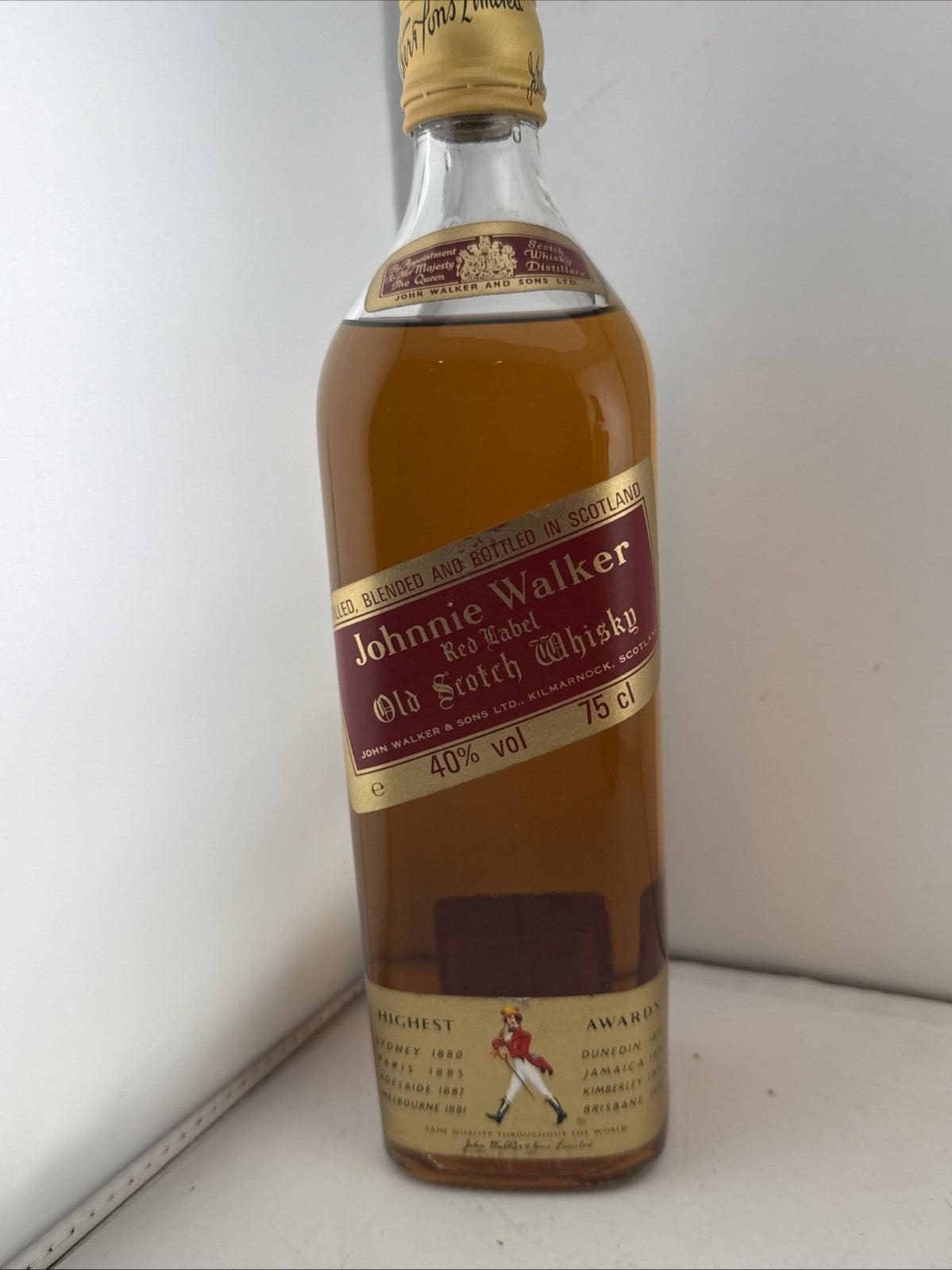 Johnnie Walker Red Label Scotch Whisky 75cl 40% Vintage 1980s