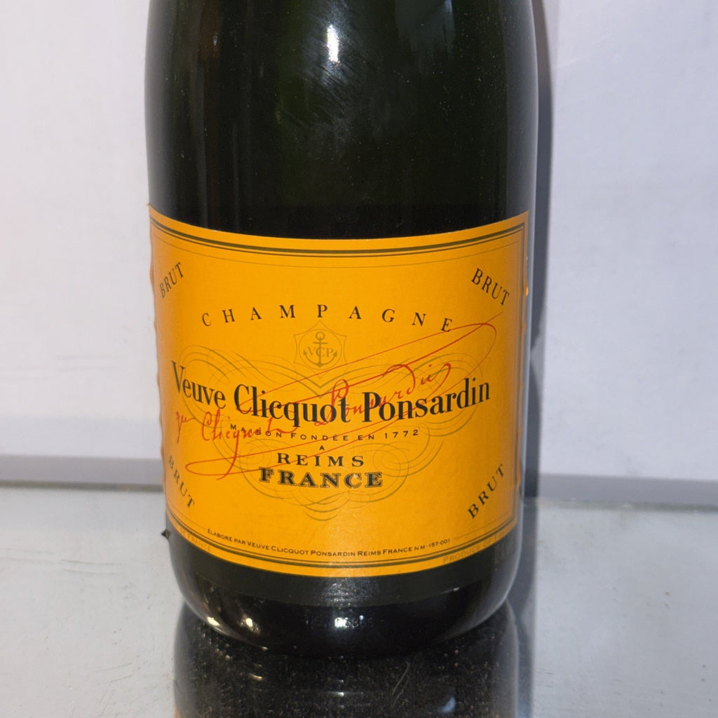 Veuve Clicquot Ponsardin Brut (Yellow Label)