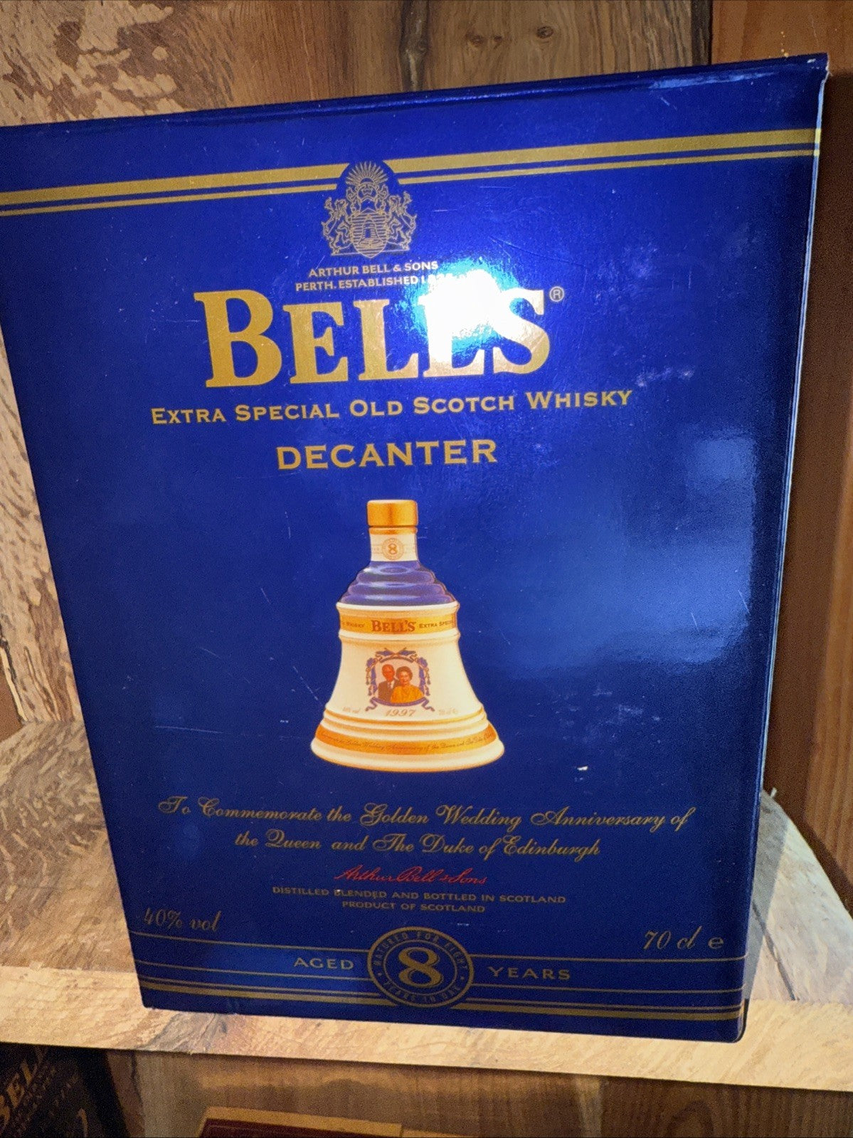 Bells Queen Elizabeth 11 Golden Wedding decanter 1997