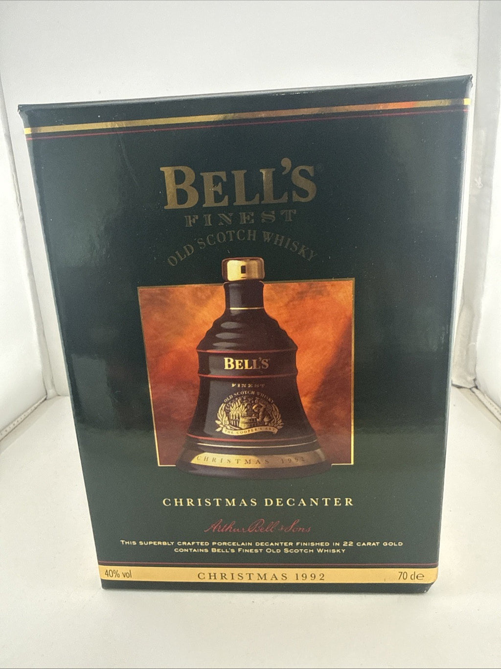Bell’s Extra Special 1992 Christmas Bell Decanter 8 Year Old 70cl Full