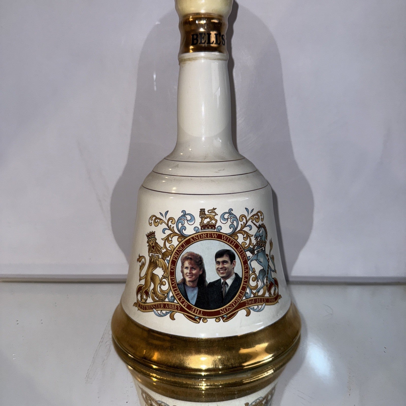 FULL decanter of Bells Whisky 75cl Bottled 1986 royal vintage matured