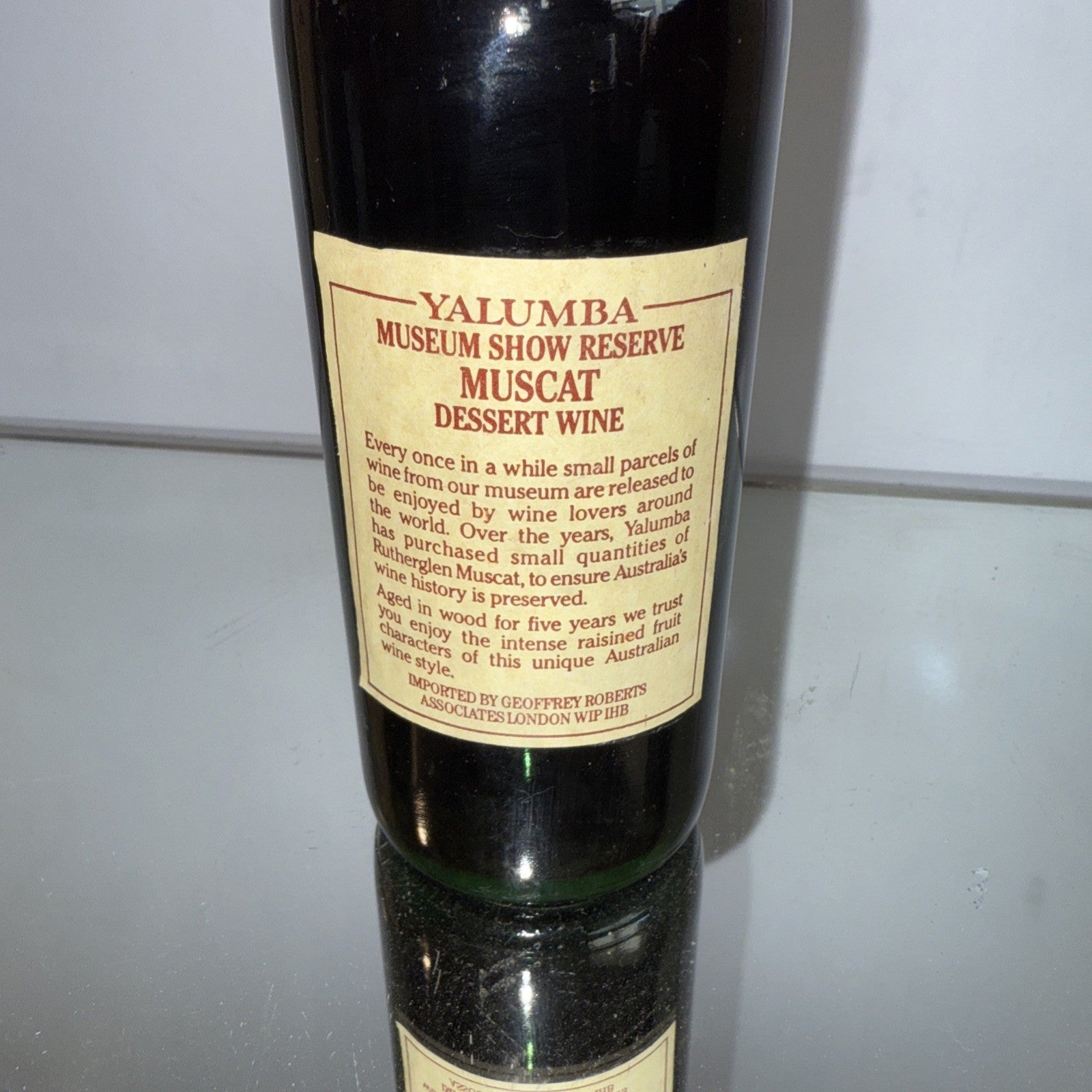 Yalumba Museum Reserve Muscat 37.5cl Dates From 1980s As Per Writing On Label