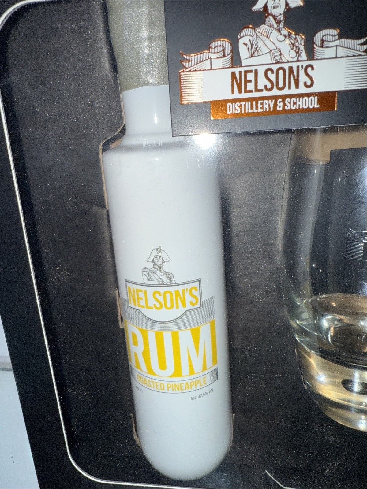 Nelson's Toasted Pineapple Rum 20cl Gift Pack With Nelson's Tall Glass