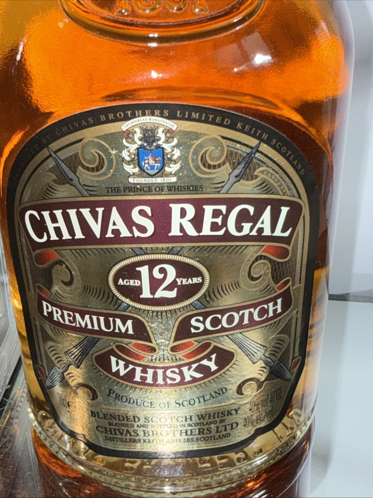 Chivas Regal 12 Year Old Blended Scotch Whisky (75 cl / 40% ABV) 2010/15
