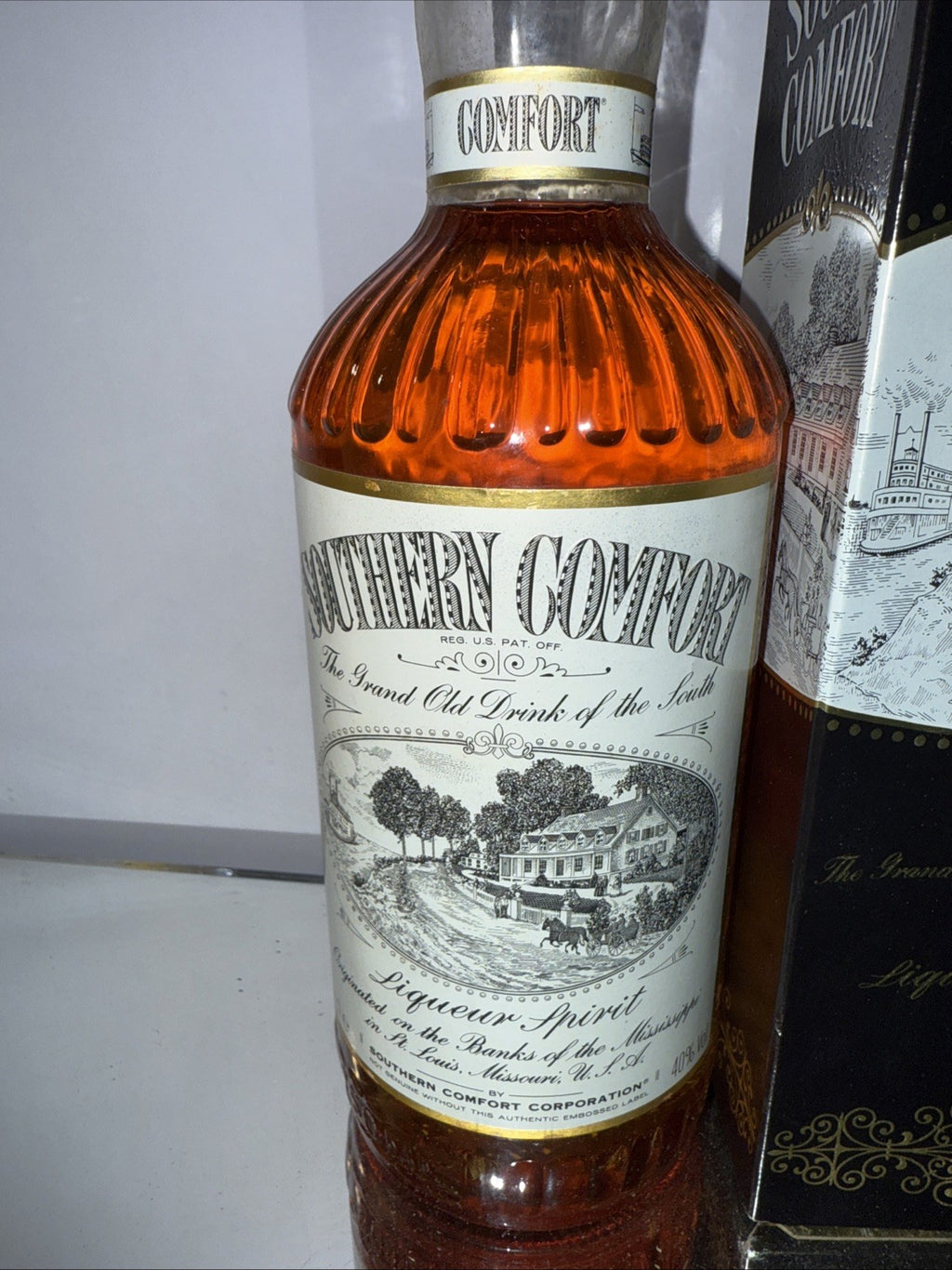 Southern Comfort 70 cl 40% ABV Late 1980s Bottled old matured aged collectable