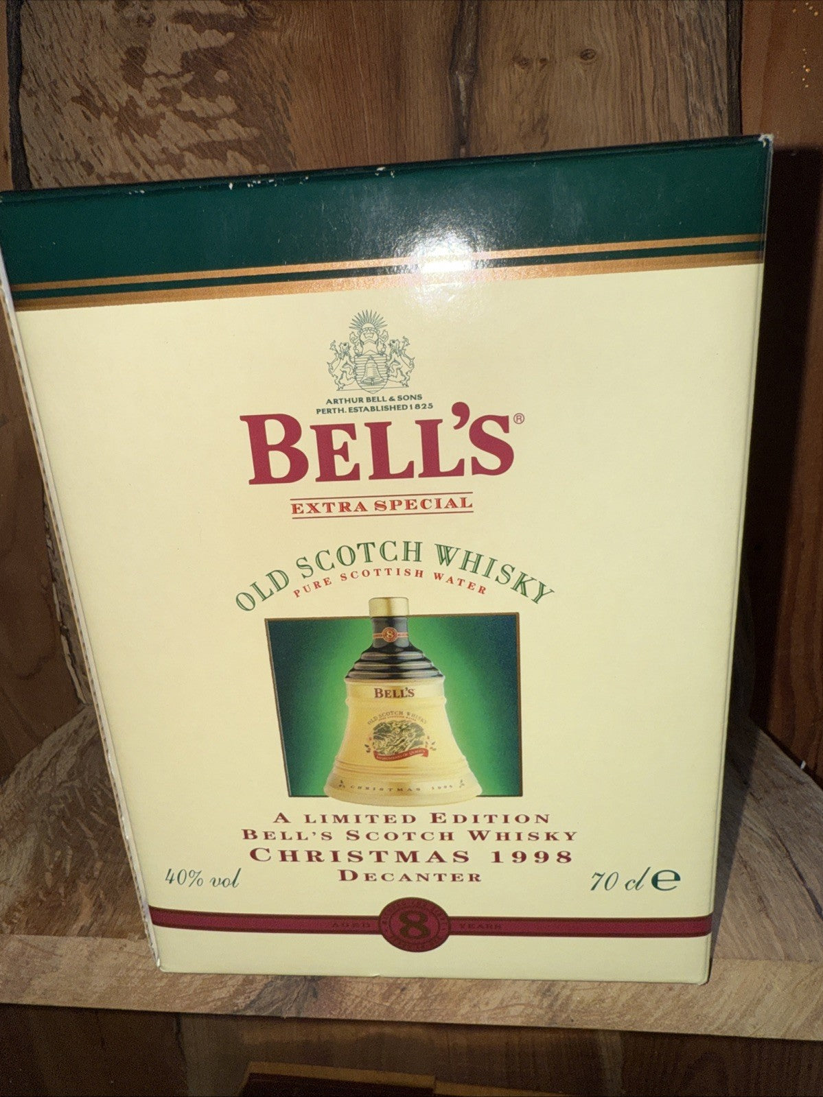 Bells Whisky Decanter Christmas 1998 full boxed mint condition