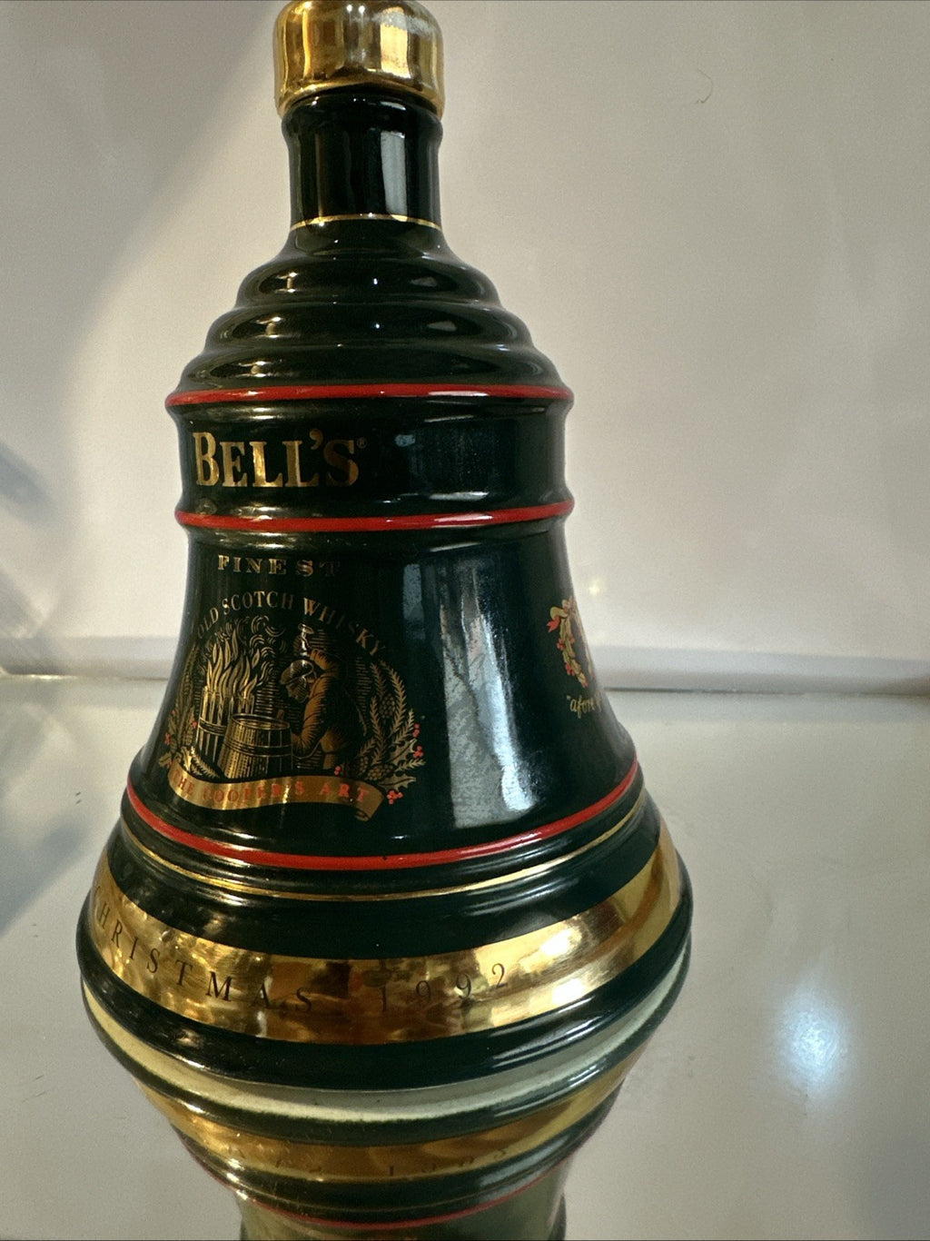 Bells Whisky 75cl decanter Christmas 1992 vintage matured