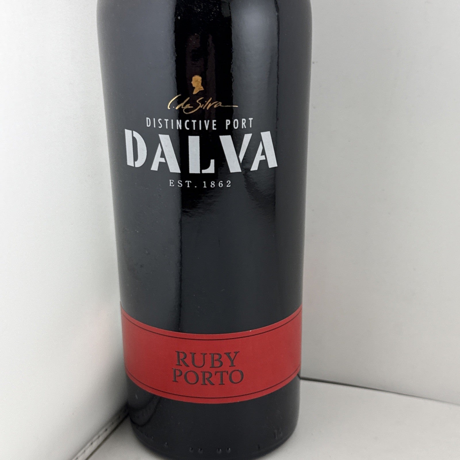 Dalva Ruby Port