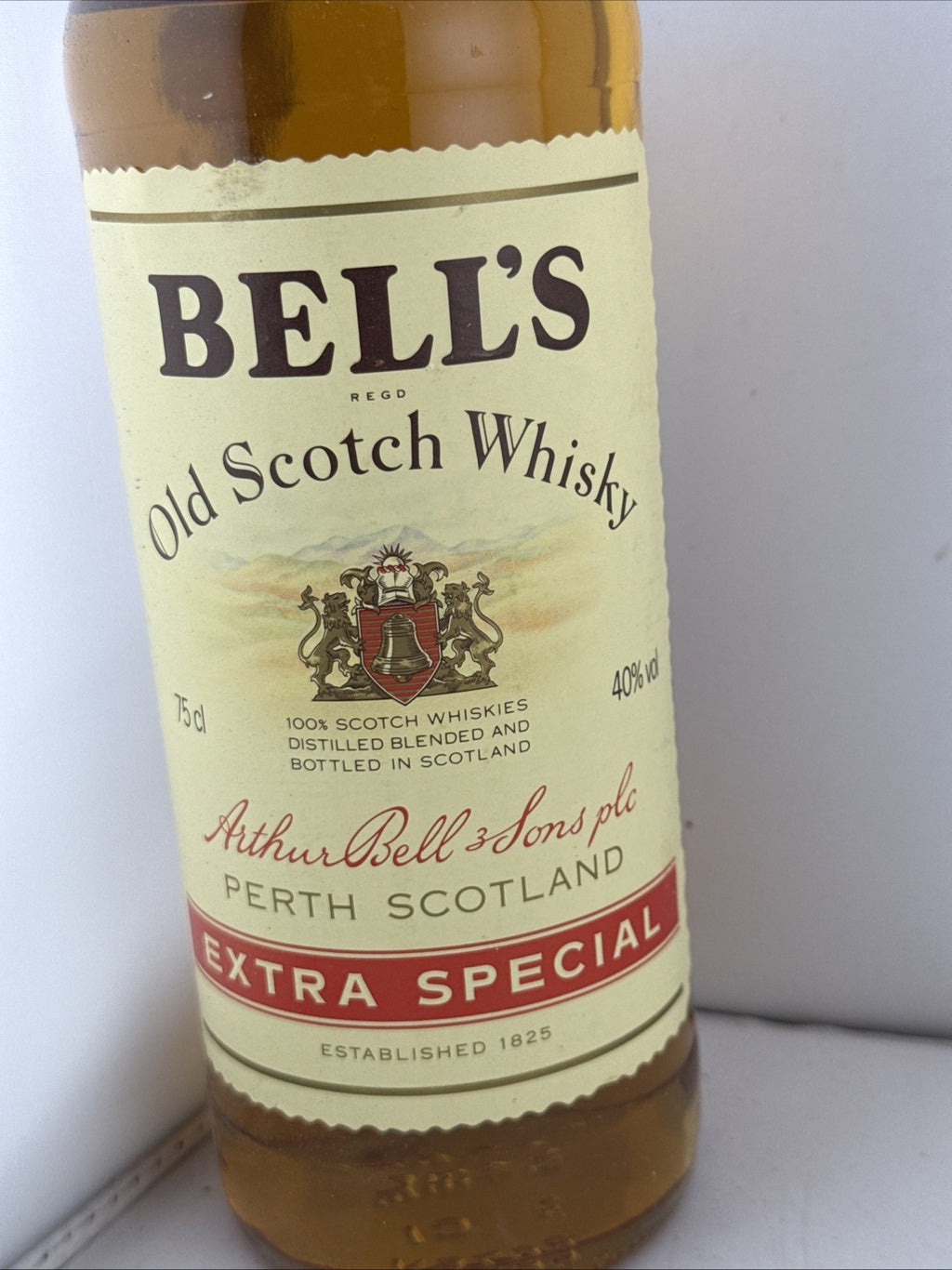 Bell’s Extra Special Old Scotch Whisky 1980s 75cl 40% Sealed But Low Level Hence