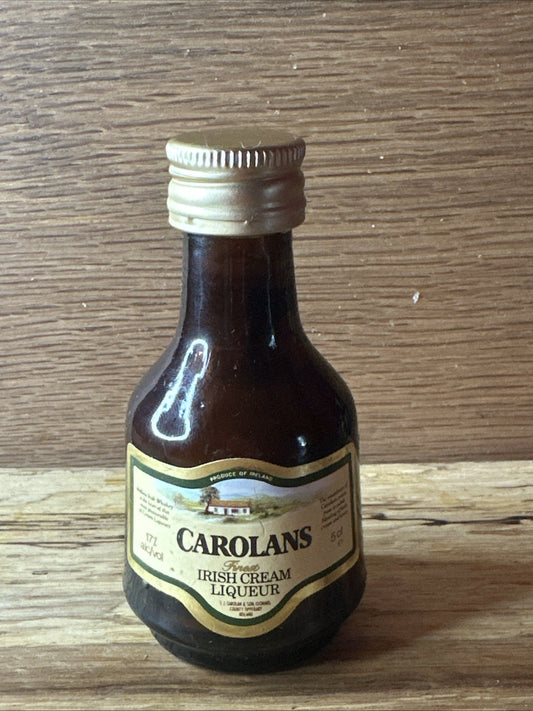 Carolans Irish Cream Liqueur Miniature Full