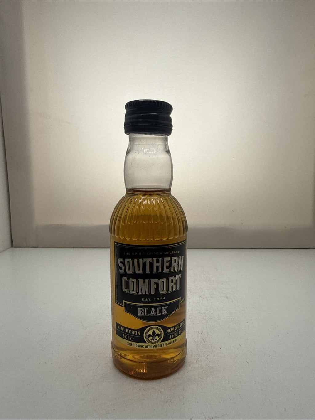 Southern Comfort Black — 5cl Spirit Drink — New Orleans — 40% Vol