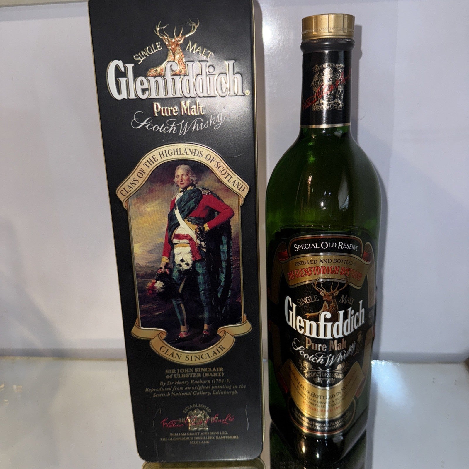 1975-85 Bottle Glenfiddich Special Old Reserve Pure Malt Whisky  Clan Sinclair