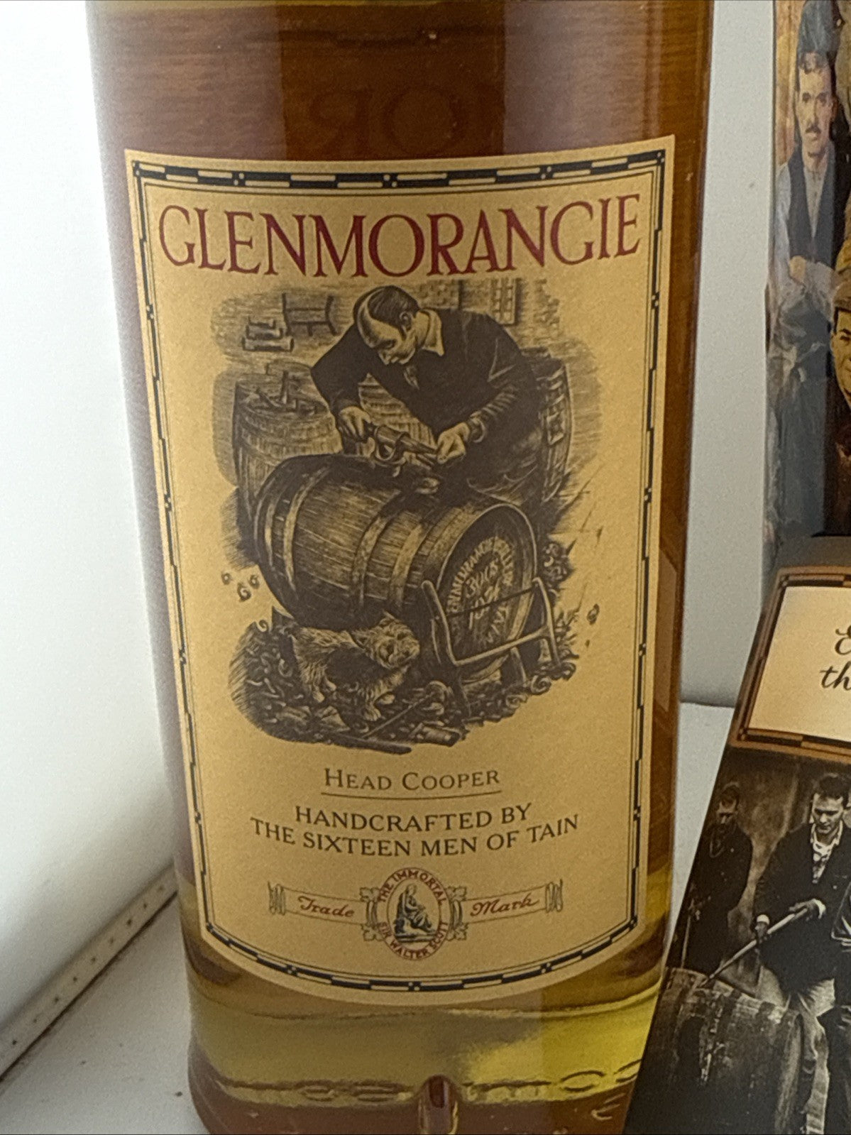Sealed 1990s Glenmorangie 10 Year Old with Sixteen Men of Tain tin.