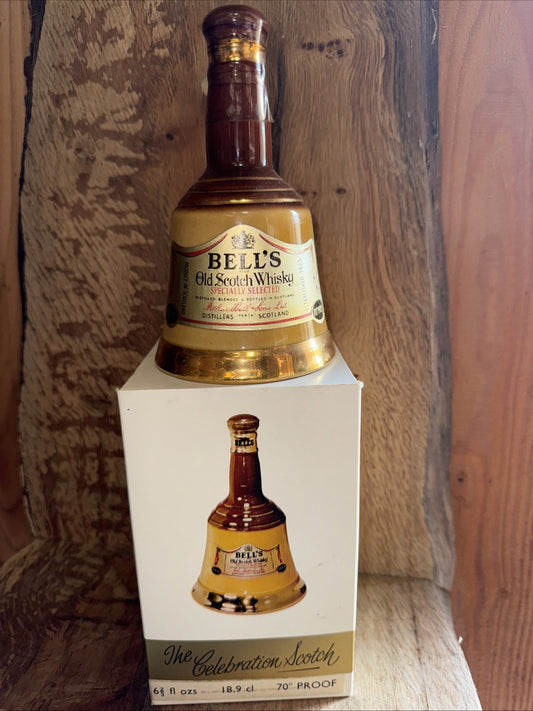 Bells Old Scotch whisky decanter full 6 1/2 Fl oz 70% proof Boxed mint condition