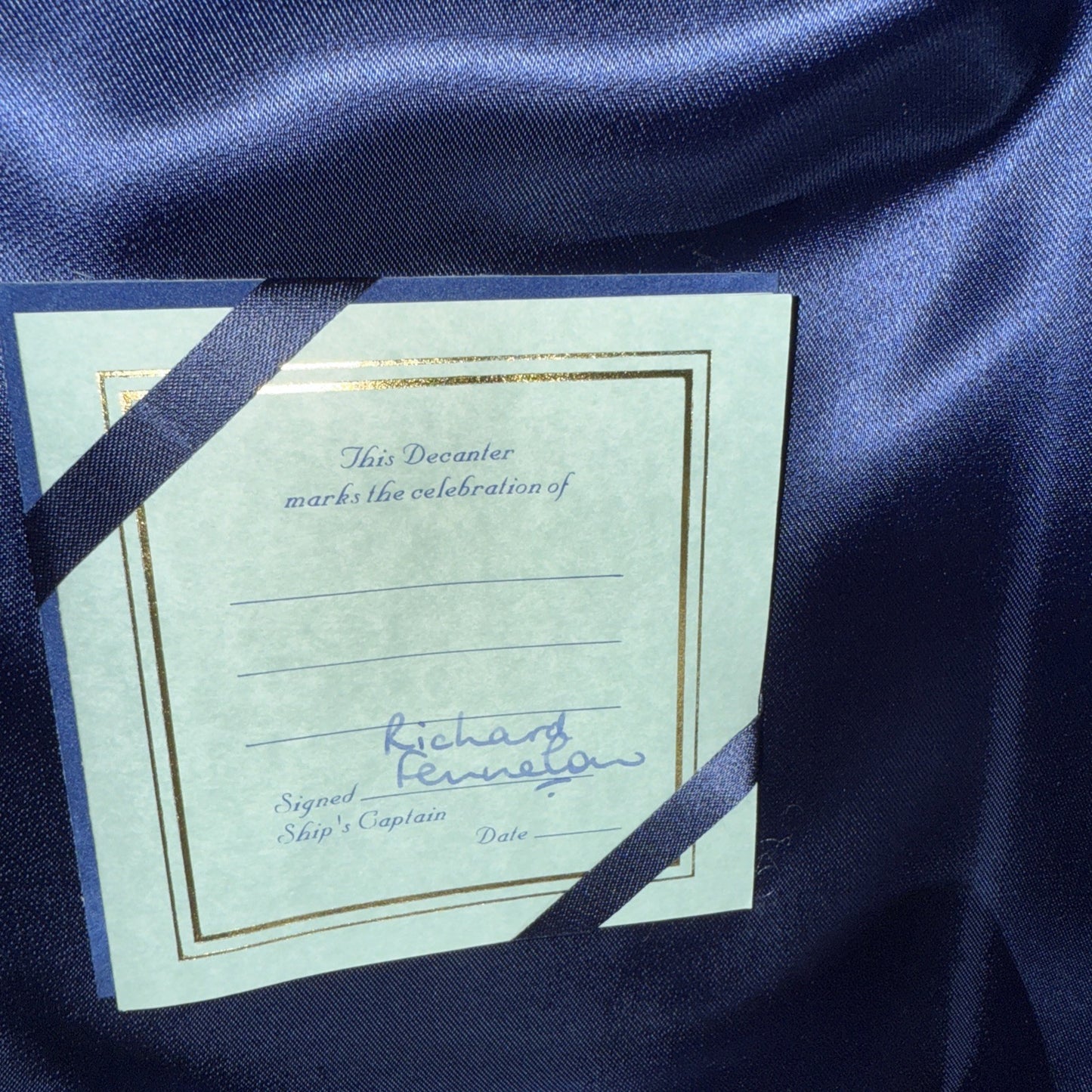 Scotia Duncarron International XO Cognac Globe Decanter (70cl, 40% ABV)