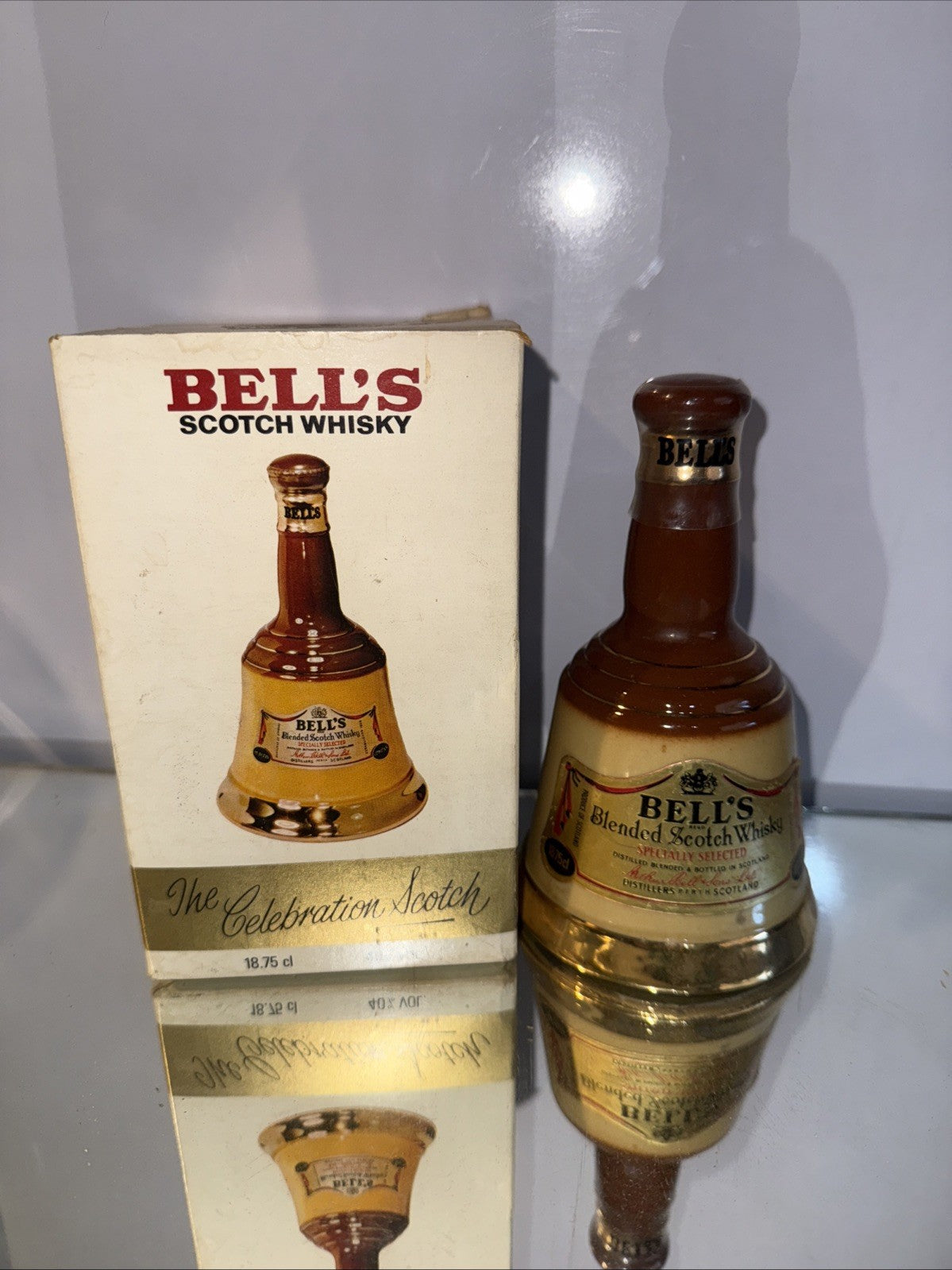 Bells Old Scotch Whisky Mini Decanter  18.75cl 40%abv