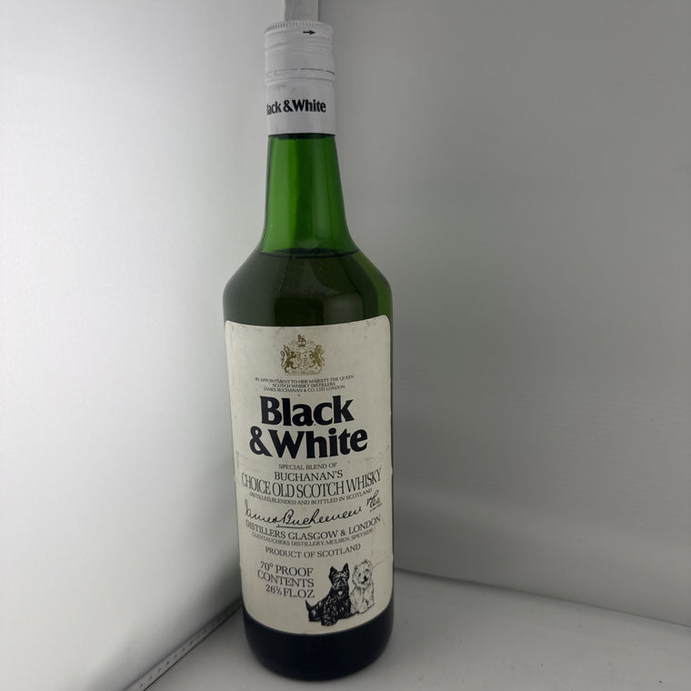 Black & White Buchanan’s Choice Old Scotch Whisky 70 Proof 26⅔ Fl Oz Vintage