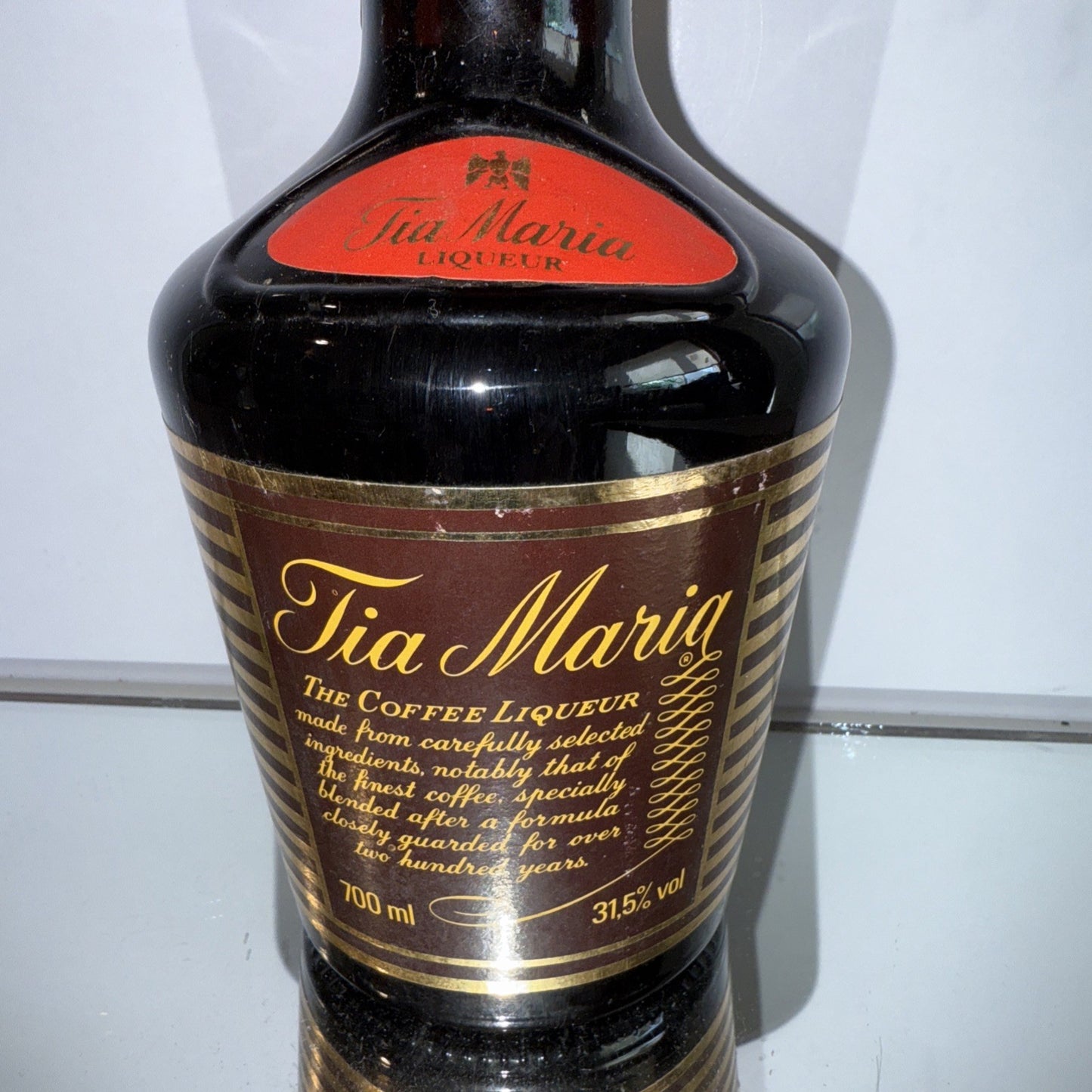 TIA MARIA LIQUEUR 700ml VANILLA & FINE COFFEE LIQUEURS & SPECIALITY SPIRITS 1990