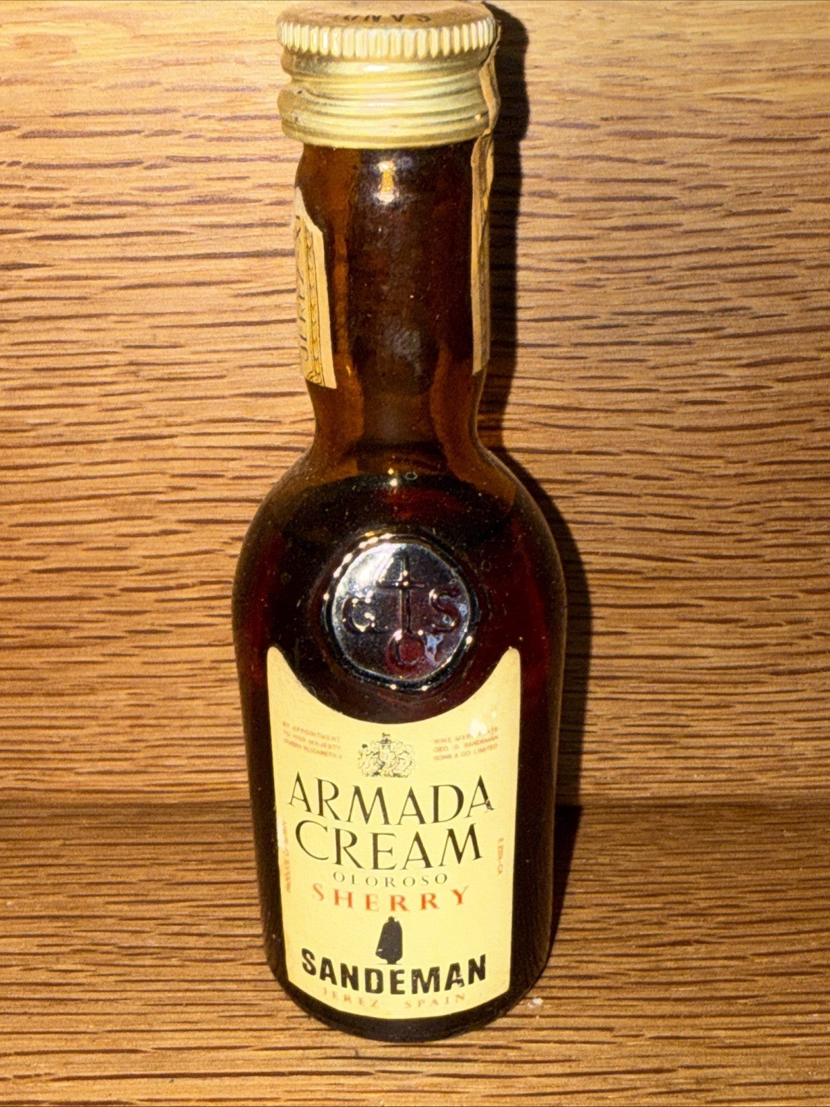 Sandman Armada Cream Sherry Miniature