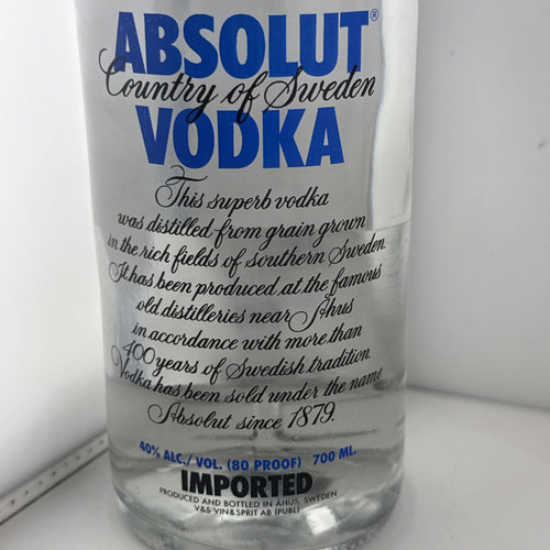 Absolut Vodka Country of Sweden 700ml 40% Old Label 2000s