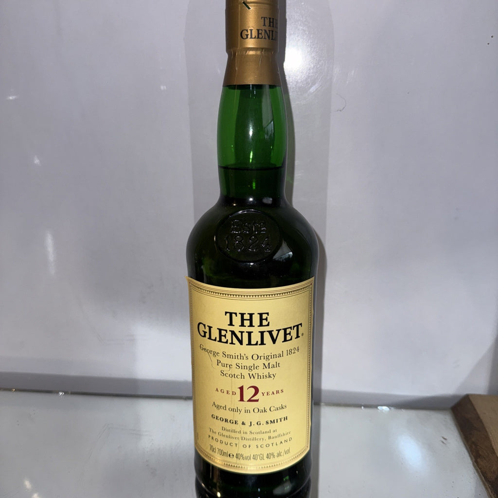 Glenlivet 12 Year Old Highland Malt Whisky 70 Cl 40%abv Dated To Approx 2010