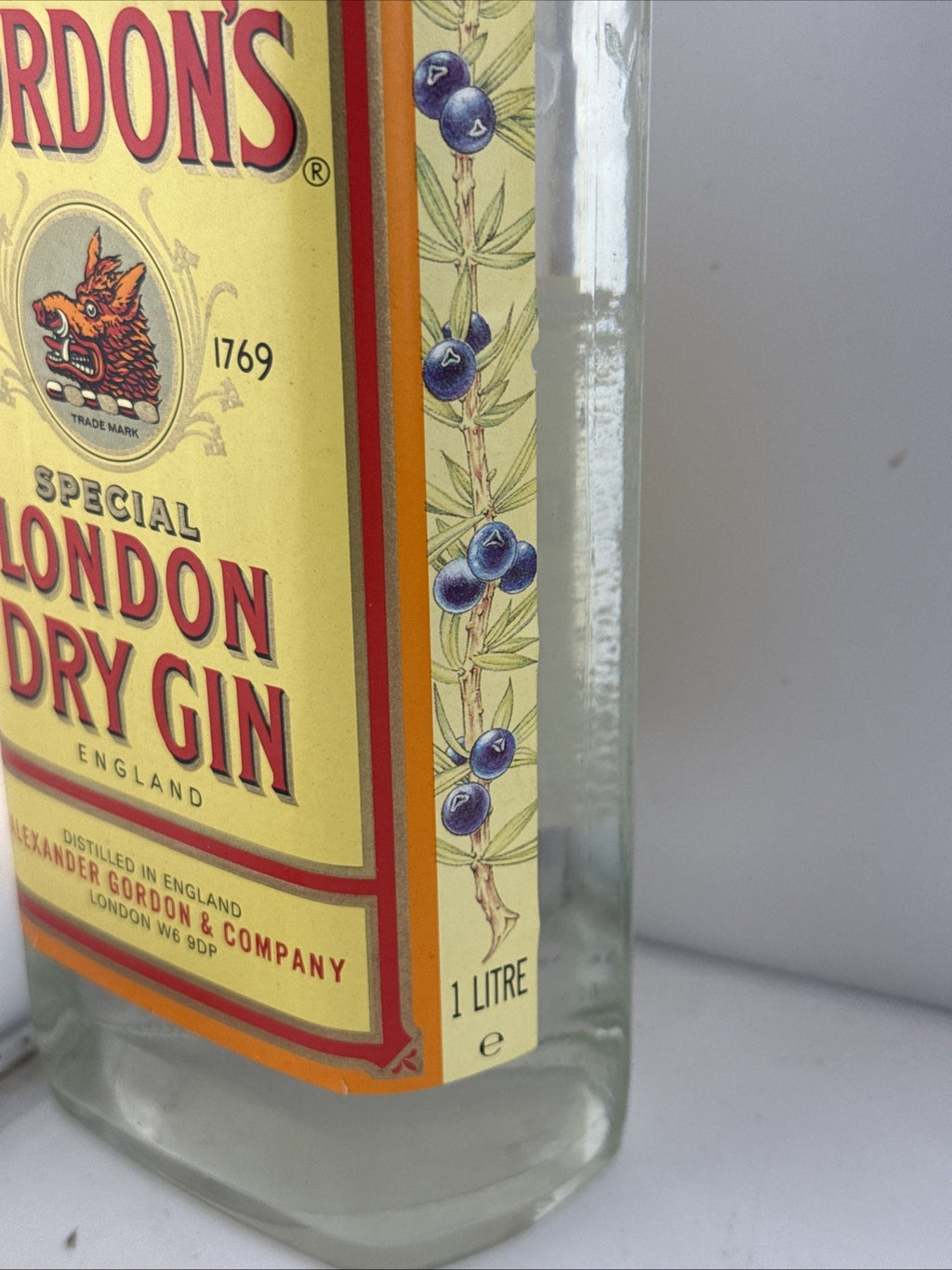 Gordon’s Special London Dry Gin 1L 40% 1990s Export Bottle