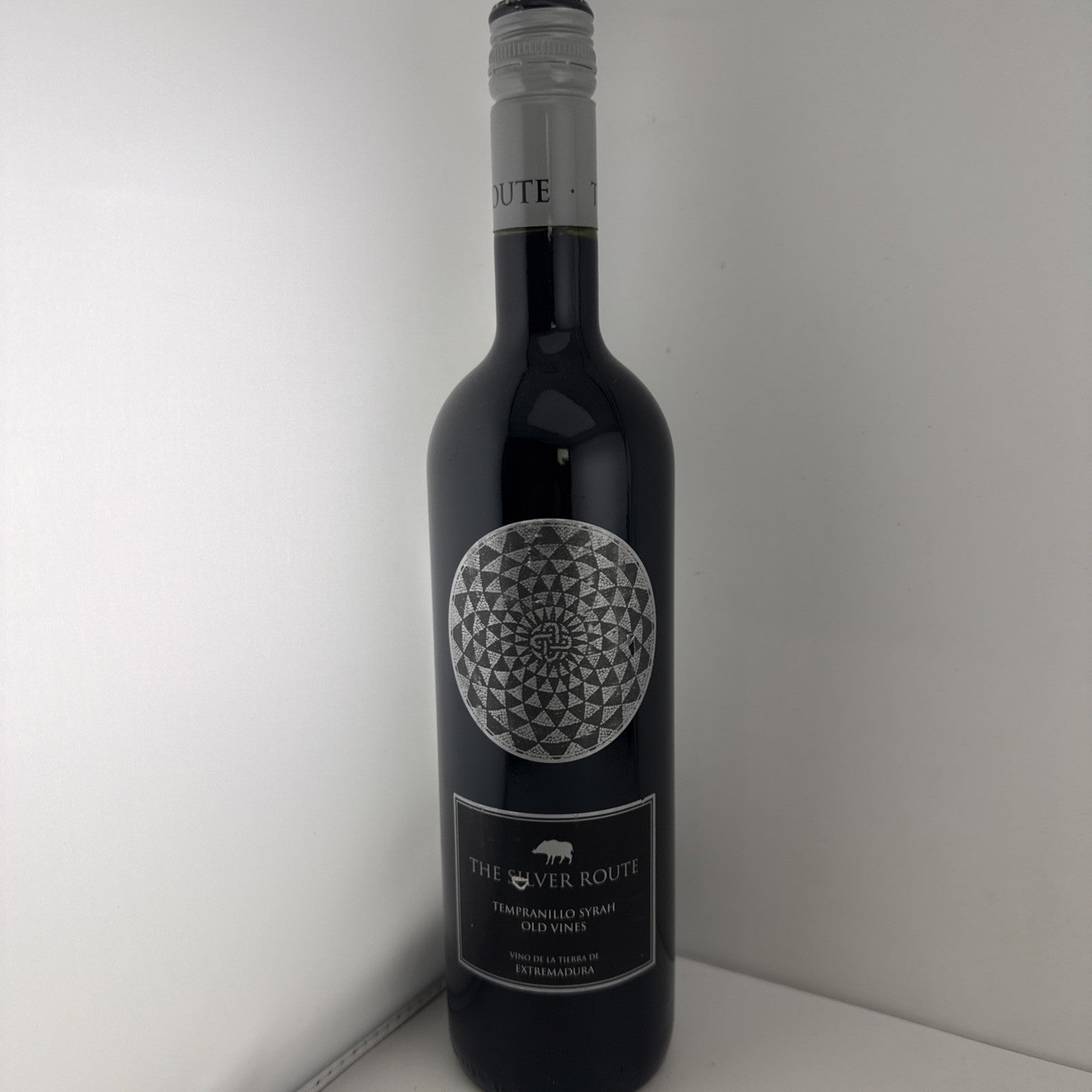 The Silver Route Old Vines Tempranillo Syrah Extremadura Red Wine 75cl