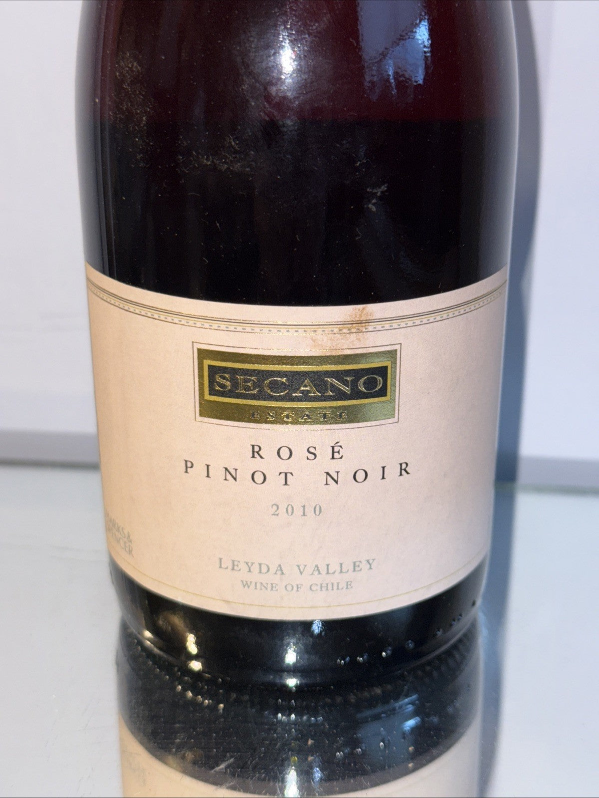 (750 ml) bottle of Secano Pinot Noir Rosé 2010