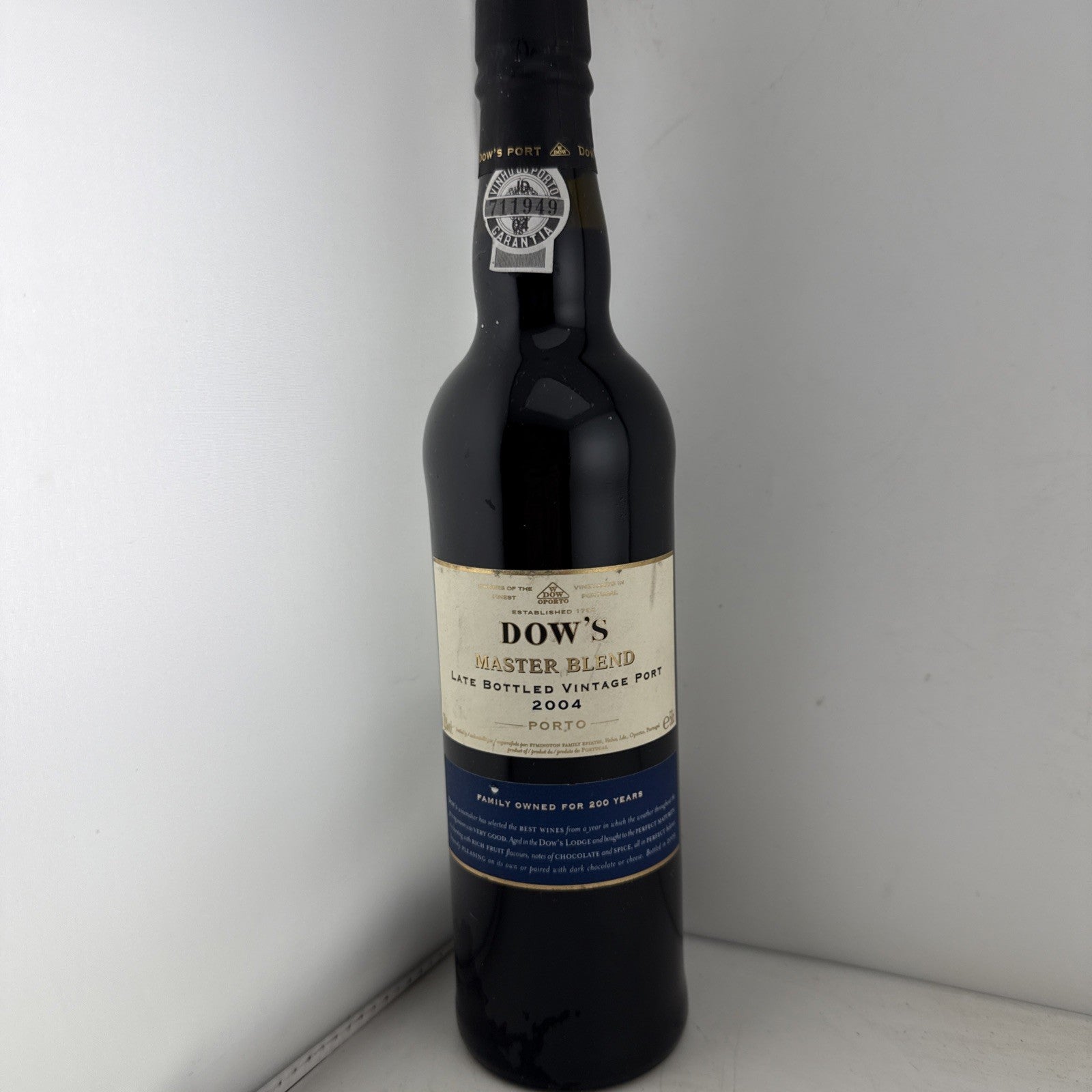 Dow’s Master Blend Late Bottled Vintage Port 2004 50cl