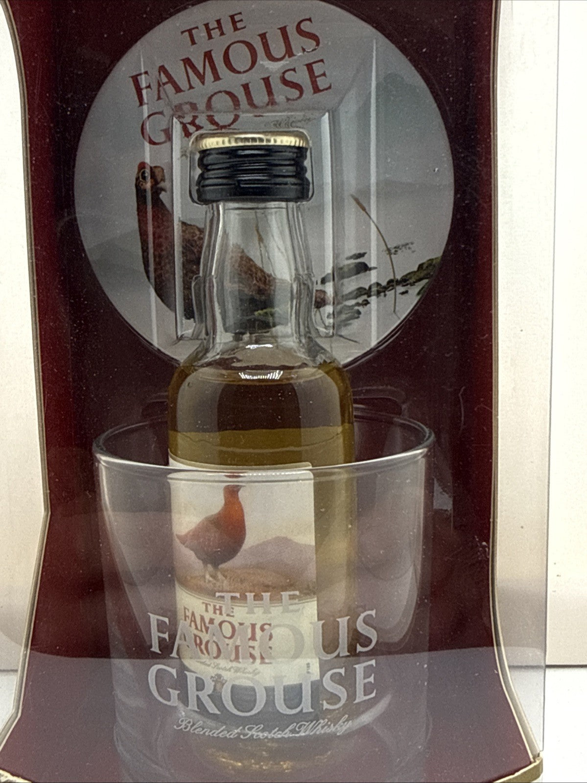 Famous Grouse 5cl Whisky Gift Set with Branded Glass & Coaster 40%
