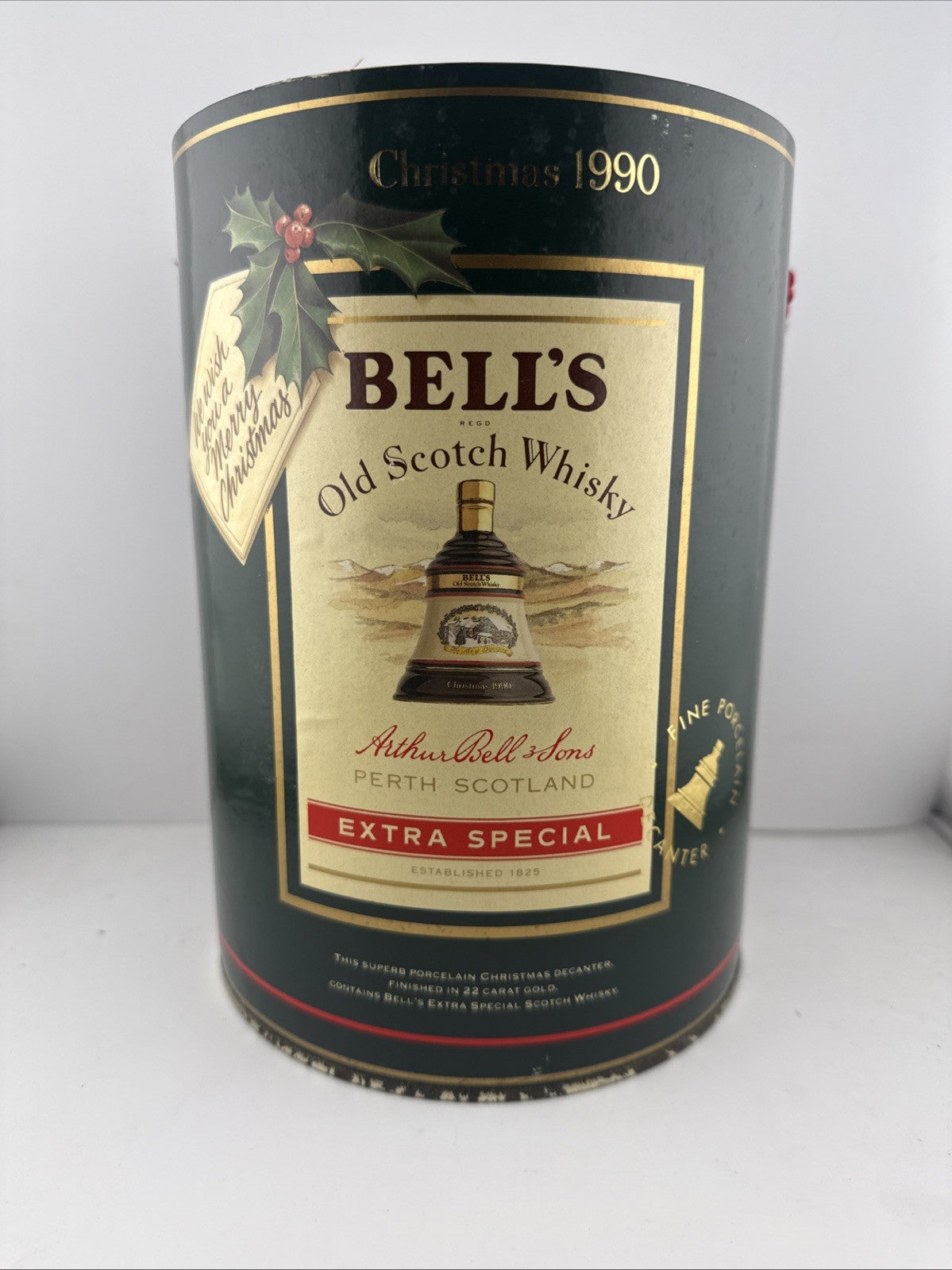Bell’s Extra Special 1990 Christmas Bell Decanter 8 Year Old 70cl Full
