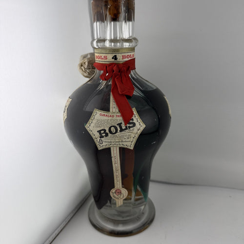 Bols 4 way 1950s creme de menthe, apricot brandy, cherry brandy, triple sec