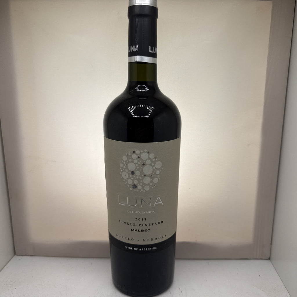 Luna de Finca La Anita Malbec 2017 · Mendoza Argentina · 9yo · Single Vineyard