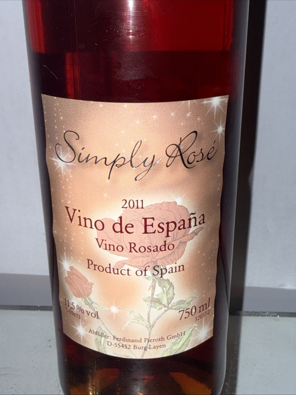 Simply Rosé Vino de España 2011 Medium Sweet Rose Excellent!