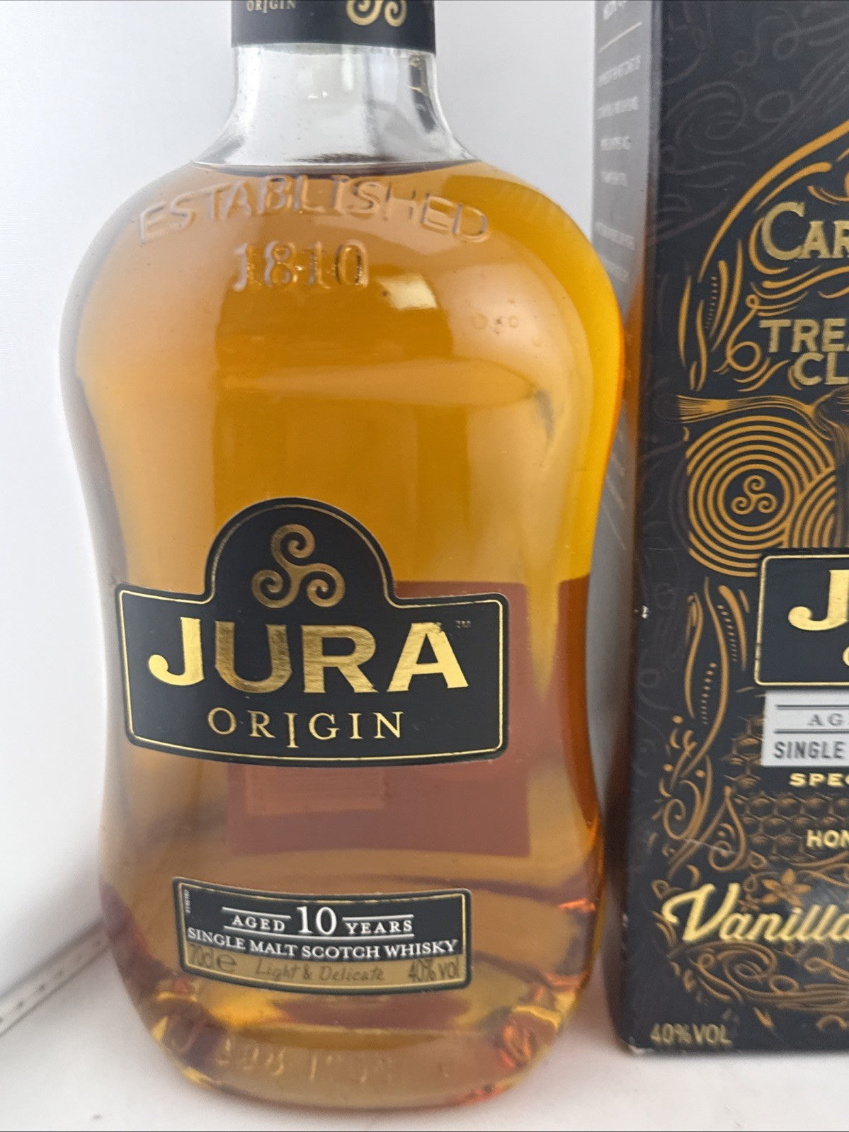 Isle of Jura – Single Malt Scotch 10 Year "origin" Boxed