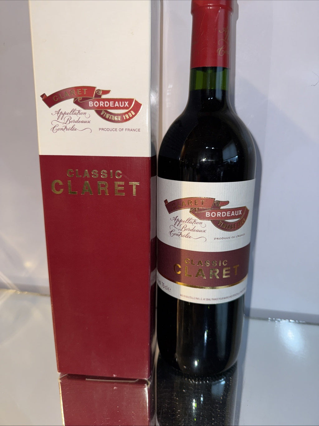 (750 ml) bottle of M&S Classic Château Cazéau Claret 1998