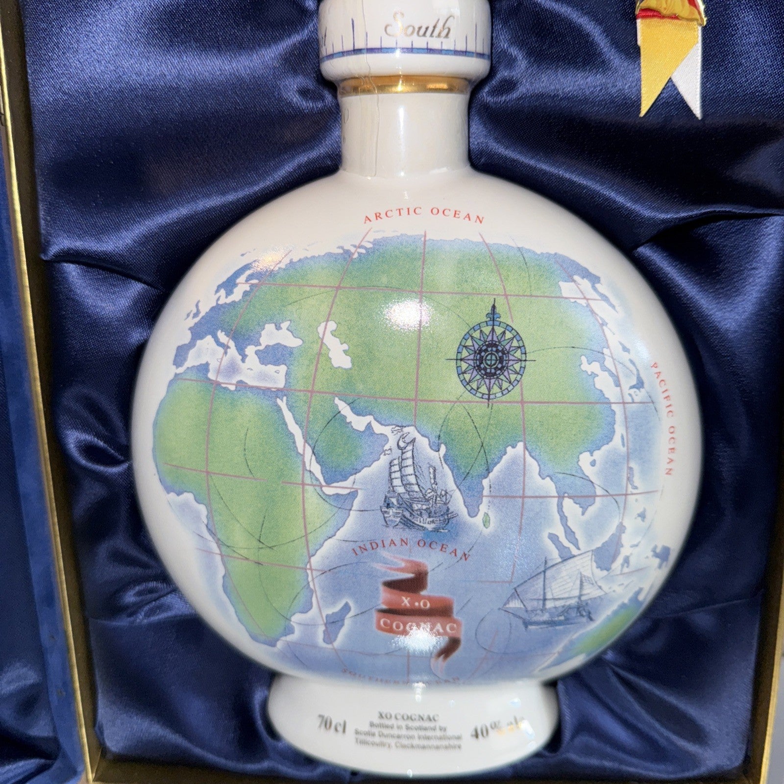 Scotia Duncarron International XO Cognac Globe Decanter (70cl, 40% ABV)