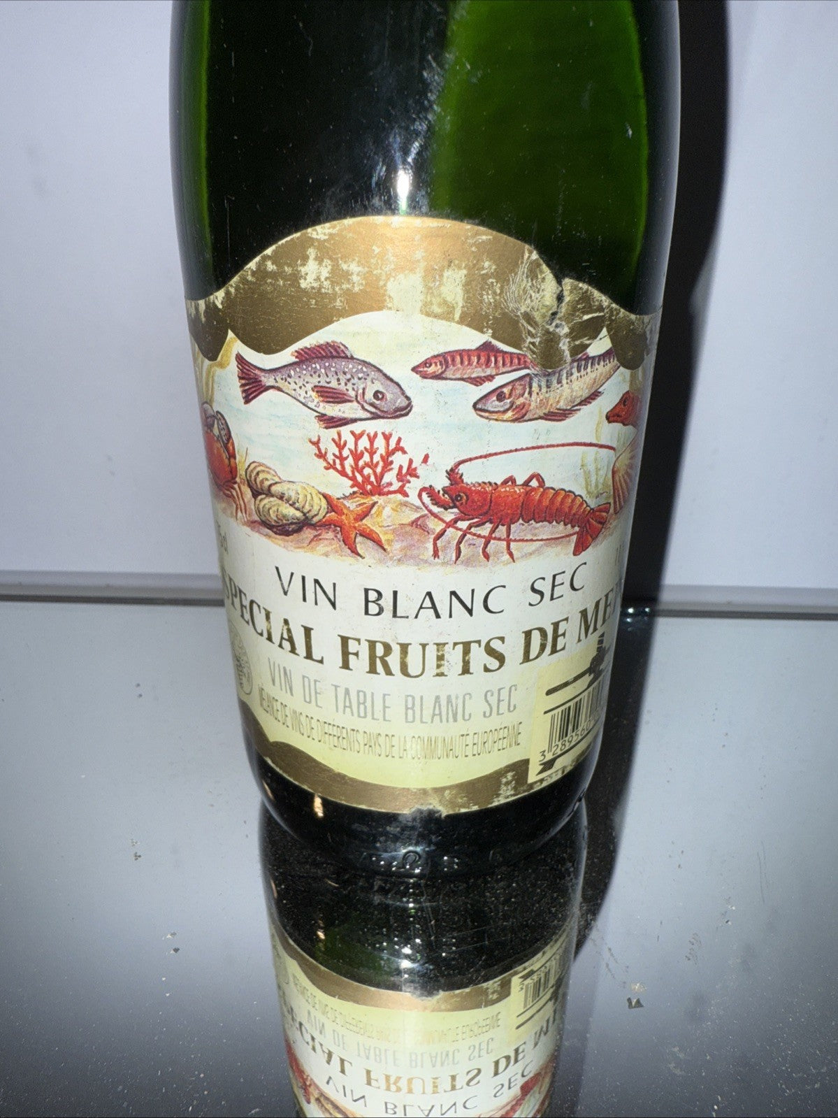 Special Fruits De Mer  Vin De Table White French Display Only!!