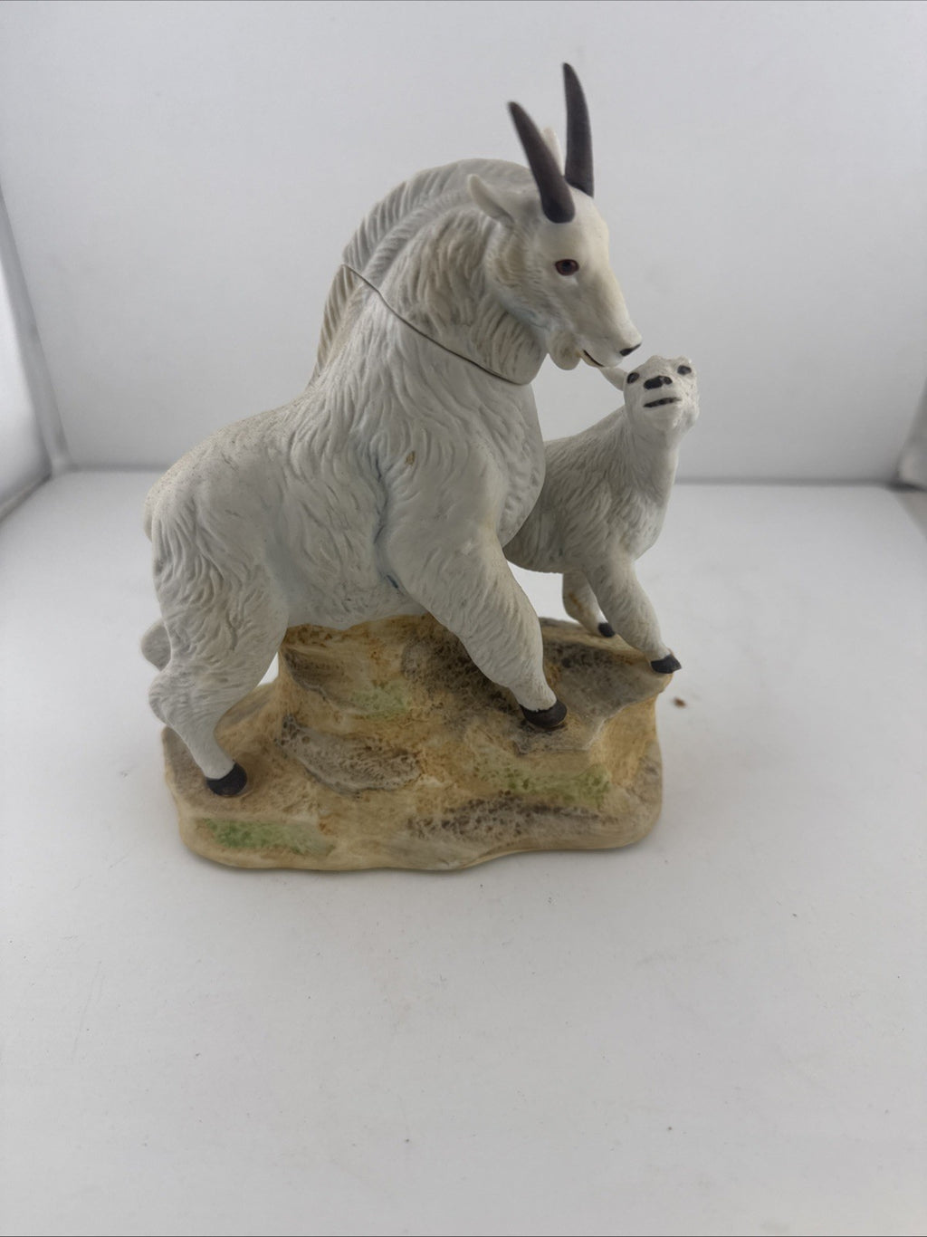 Vintage 1984 Ski Country Mt Goat Family 50ml Ceramic Decanter Japan