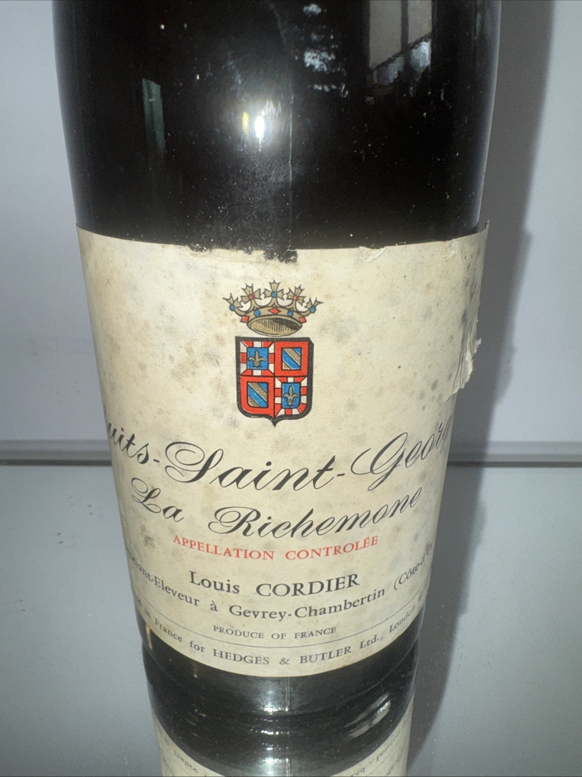 Nuits-saint-georgez, 1970 French Red Wine With Good Fill Level