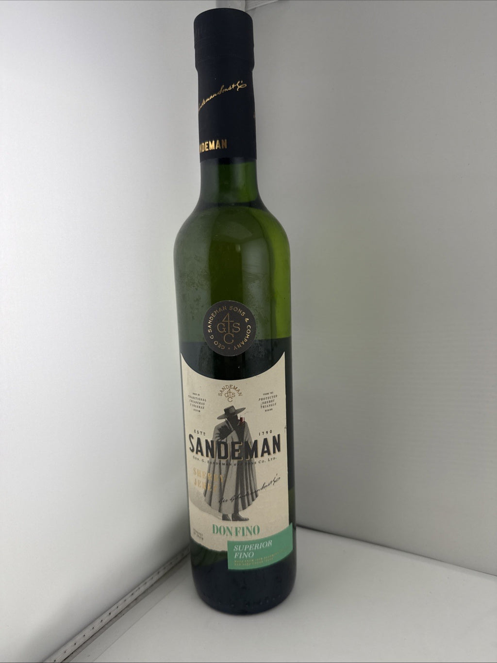 Sandeman Don Fino Superior Fino Sherry 75cl Jerez Spain