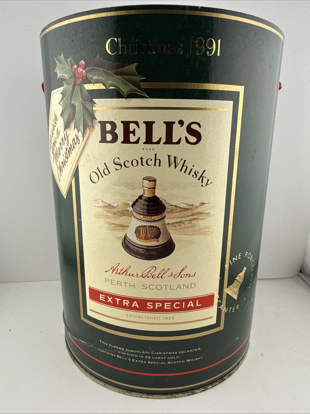 Bell’s Extra Special 1991 Christmas Bell Decanter 8 Year Old 70cl Full