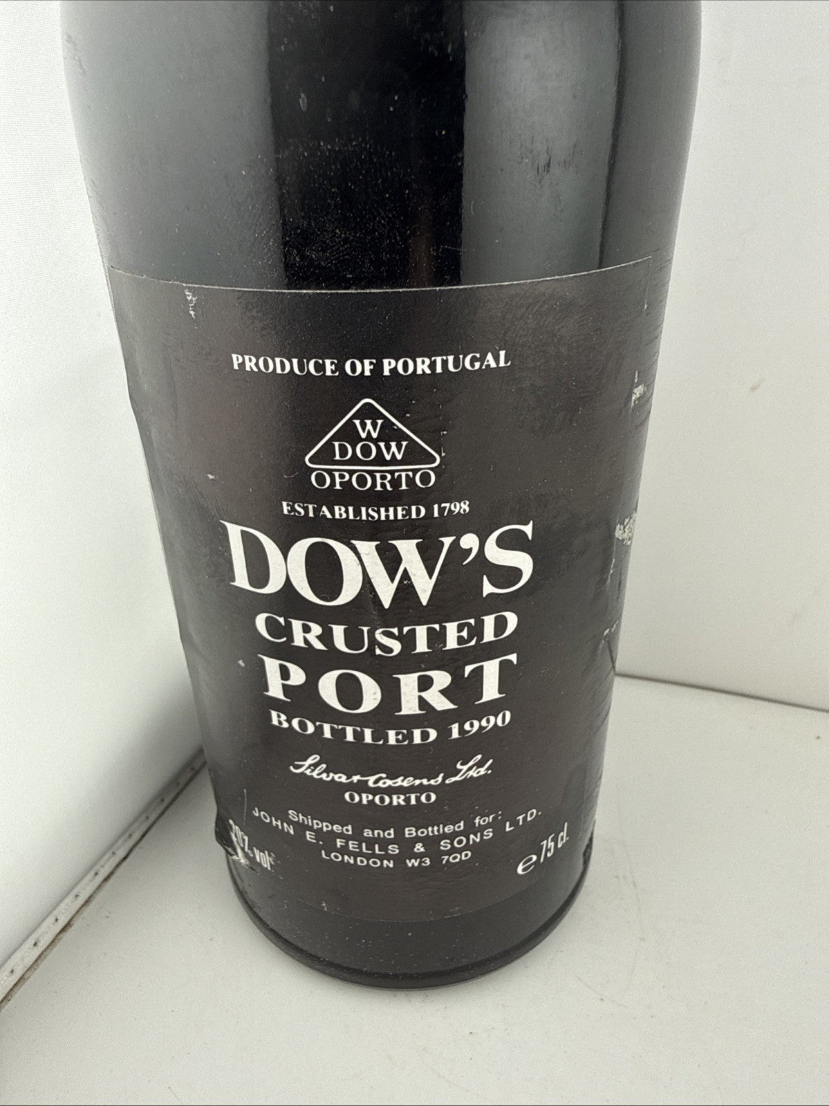 Dow’s Crusted Port Bottled 1990 Vintage 75cl 20% ABV