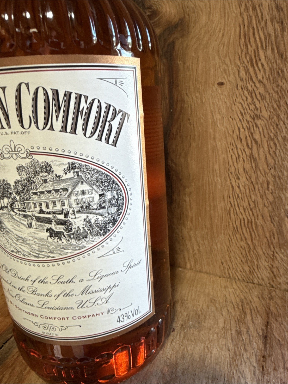 1980s Bottle of Southern Comfort 70 cl 43% ABV old matured aged collectable