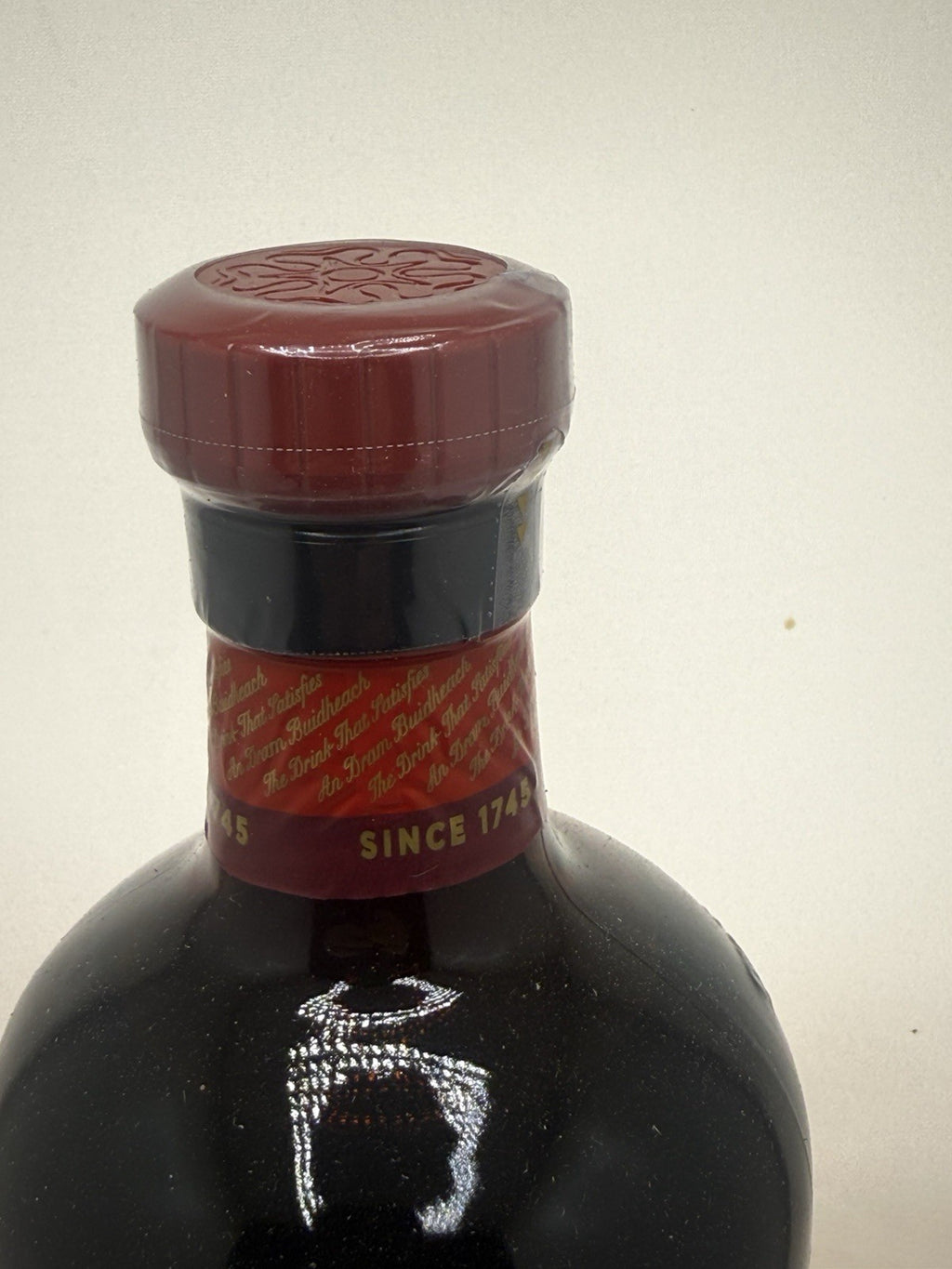 Drambuie Scotch Whisky Liqueur – 70cl – 40% ABV 1 bottle cheapest on internet