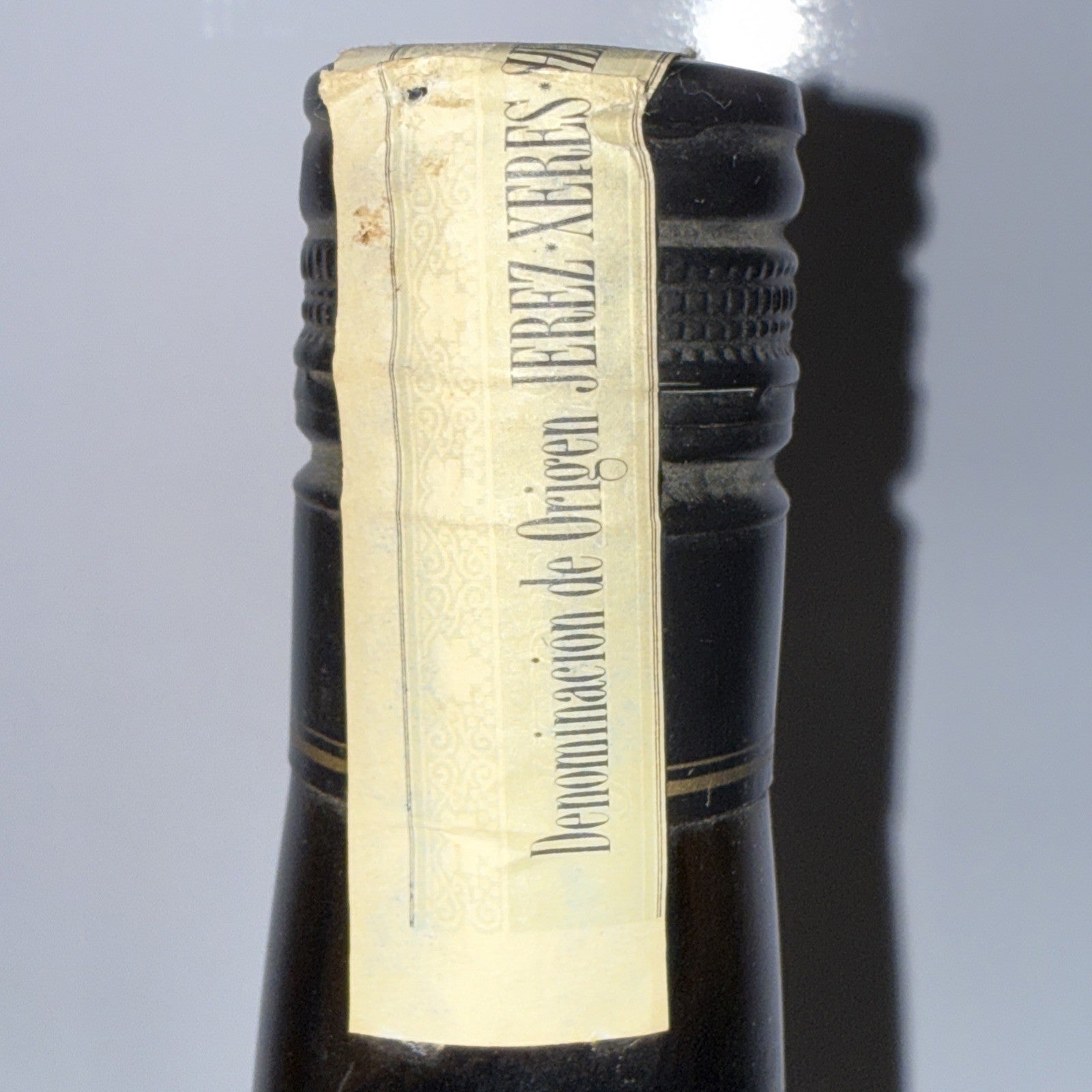 Harrods No.11 Amontillado Sherry•  75cl, 19% vol End Of 1970s Early 80s Bottle