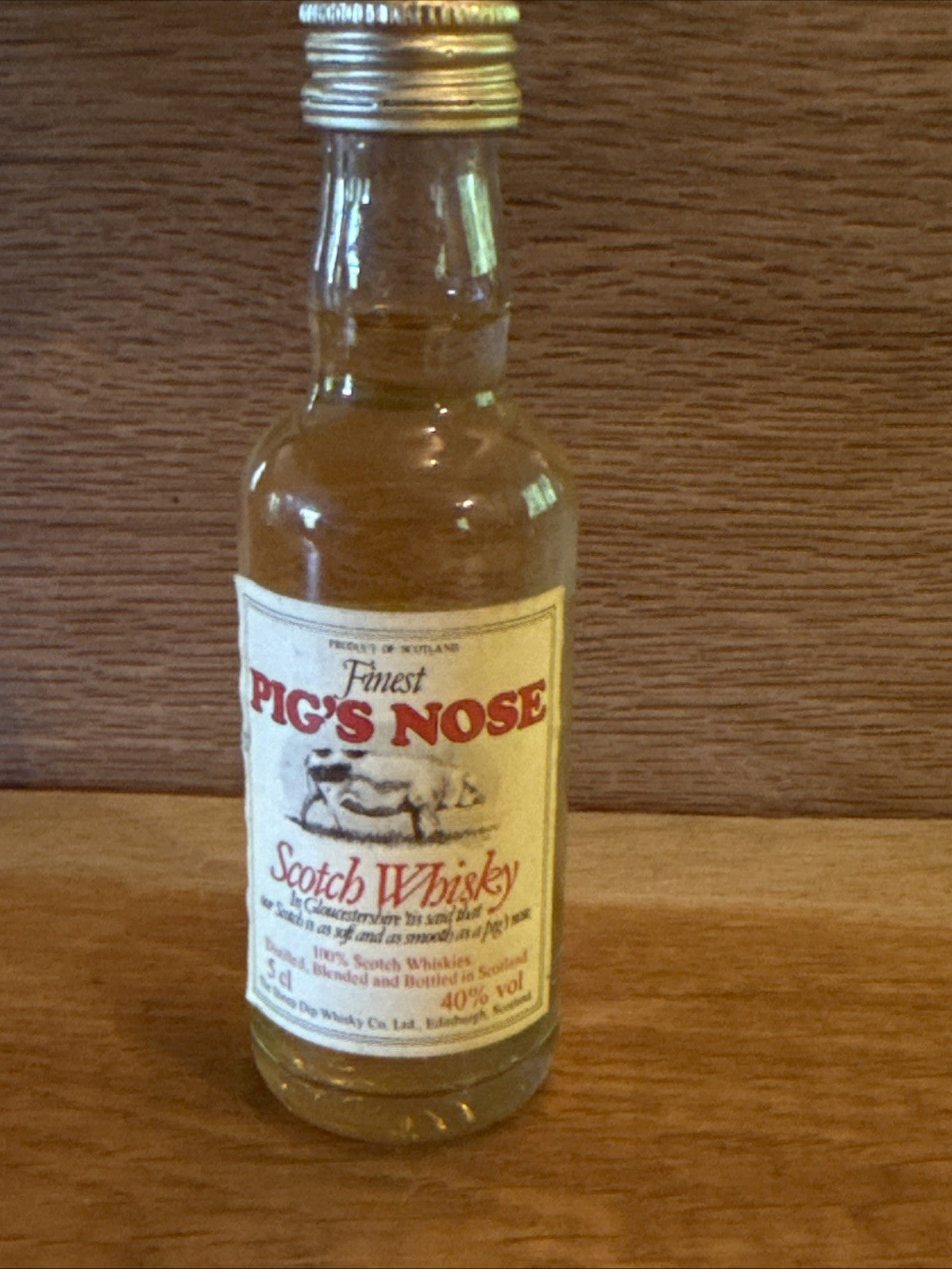 Finest Pigs Nose Scotch Whisky Miniature full 1990s