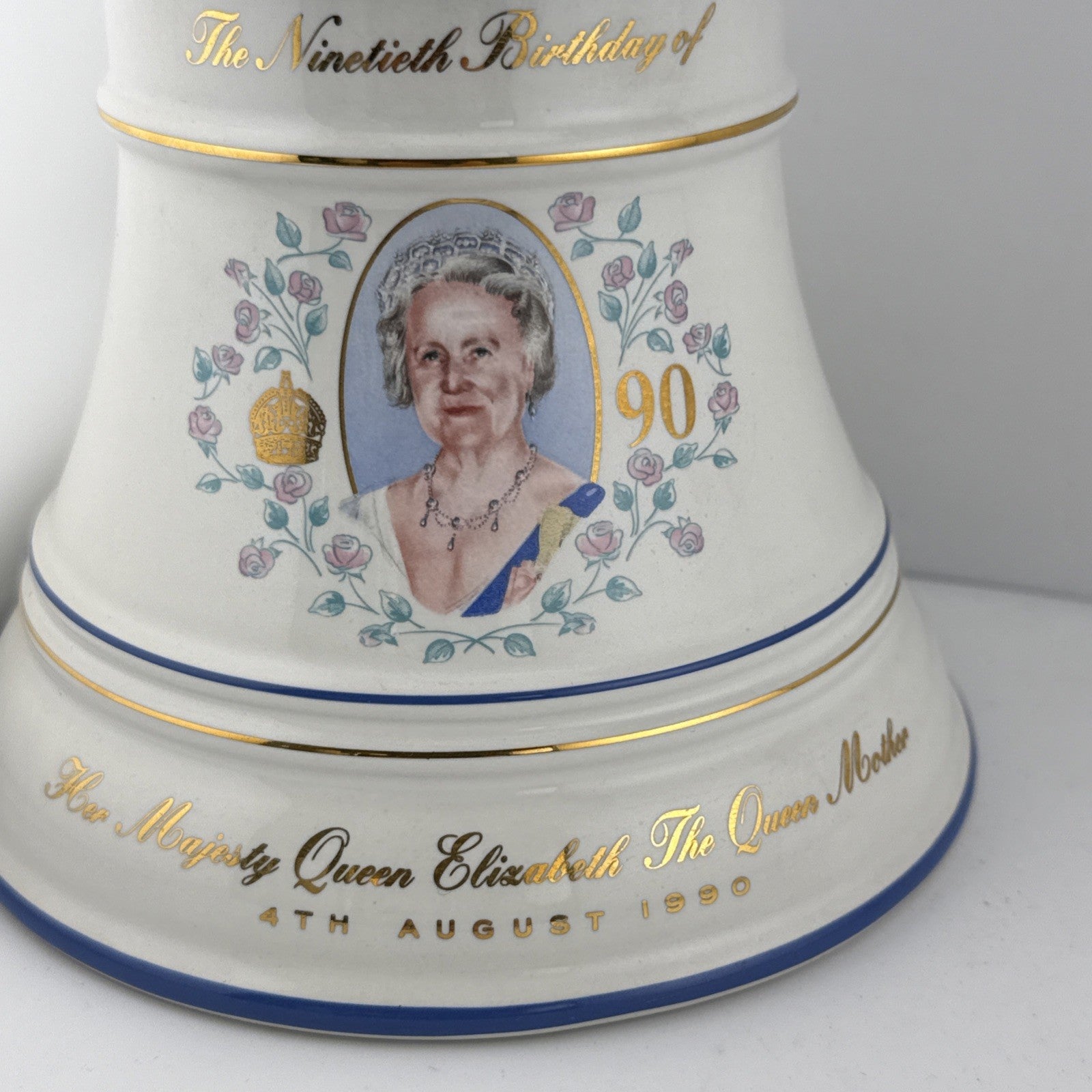 Bells Old Scotch Whisky 43%abv Queen Mother 90th Birthday 1990