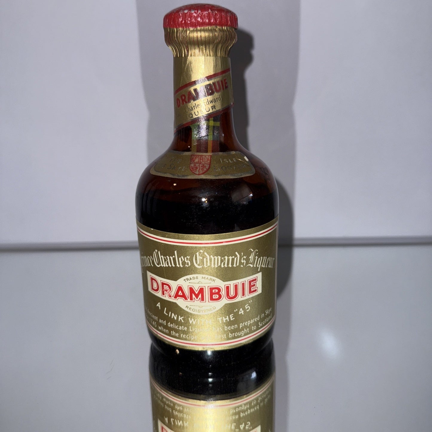 Drambuie Liquor 340 Ml bottled 1970s/80s
