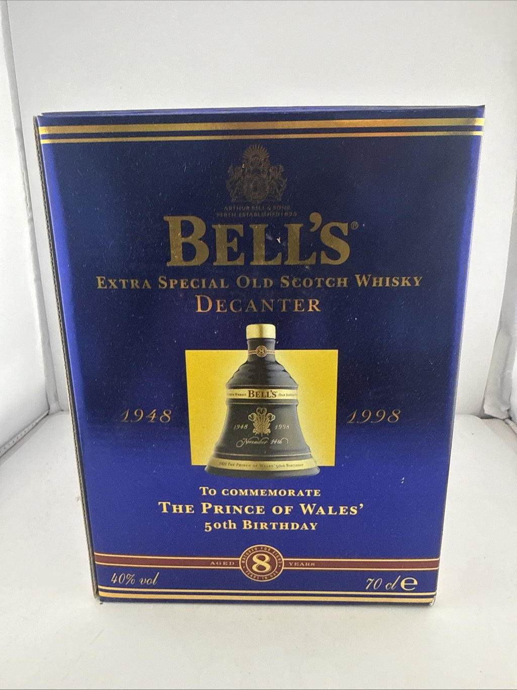 Bell’s Extra Special Prince Of Wales 50th Birthday 1998 8 Year Old 70cl Full